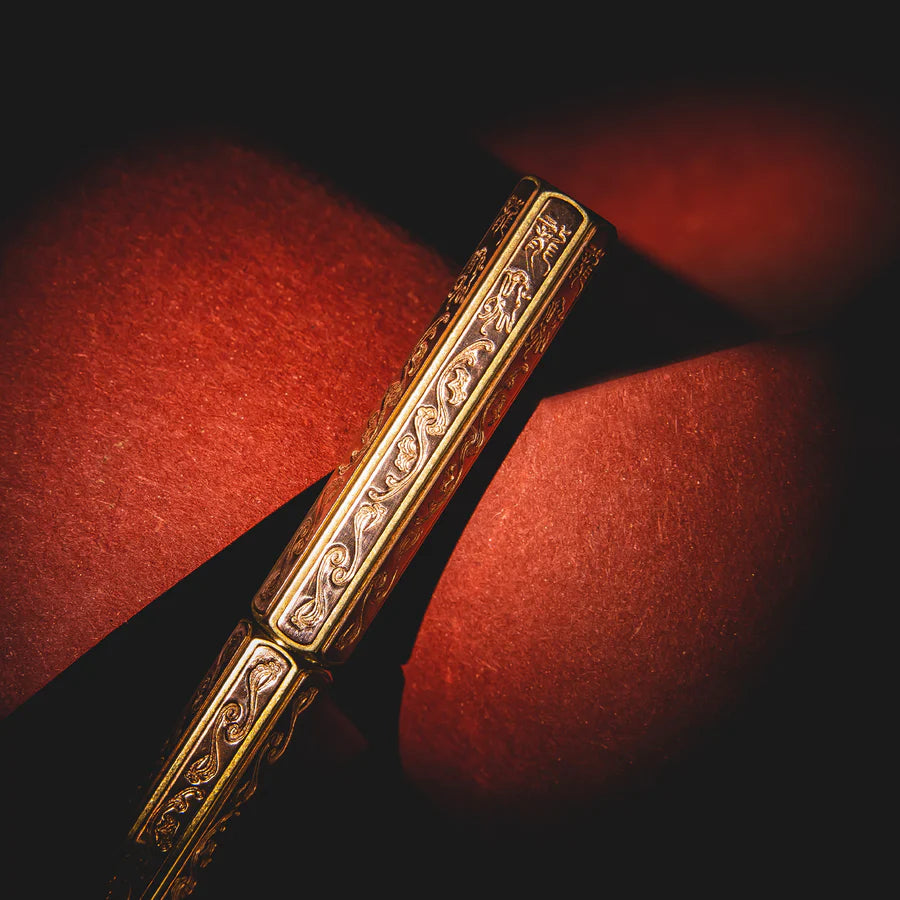 Classic Renaissance- KAZARI KANAGU DRAGON Fountain Pen (F)