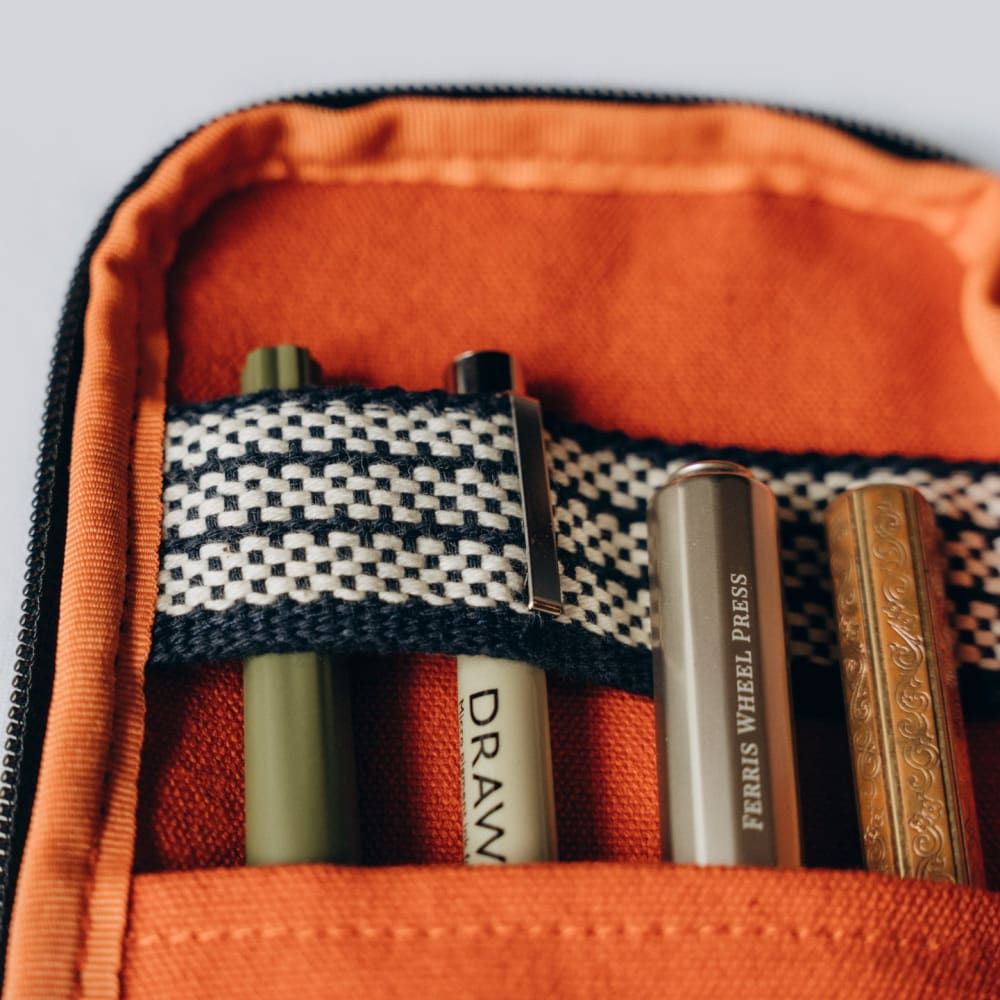 Pencil case ANYTHINGxROBINSON Orange - Pouch