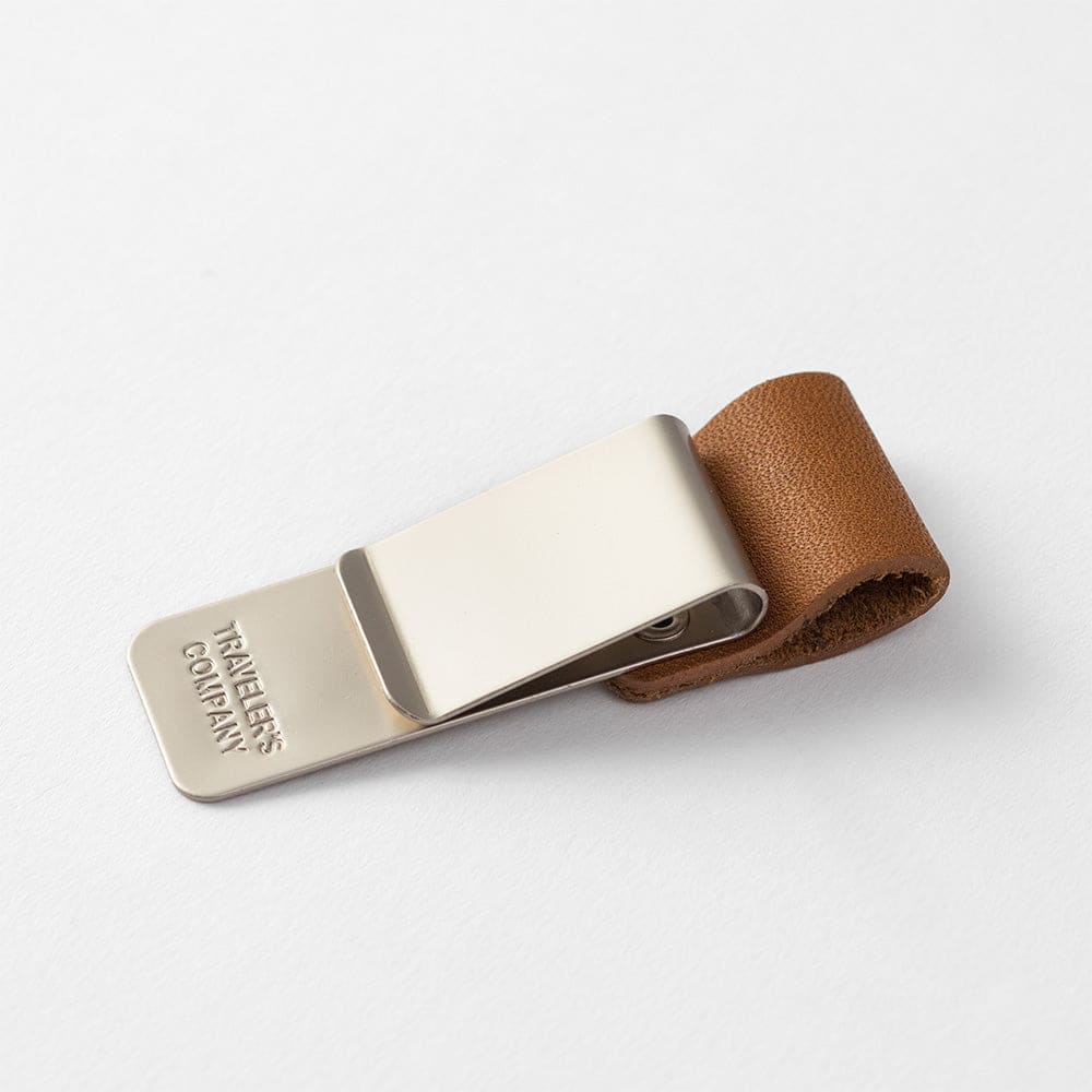 TRAVELER'S notebook Penholder <M> Camel 016 - The Outsiders