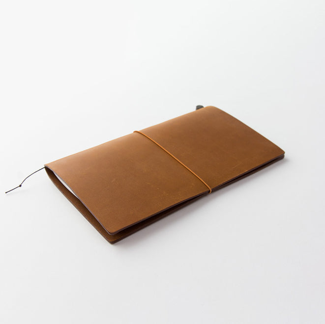 TRAVELER'S notebook Camel  <Basic Item>