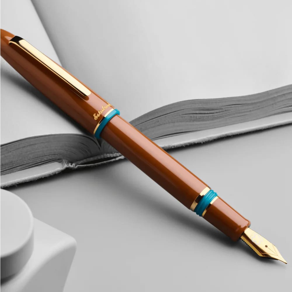 Back to the Lands Estie Fountain Pen / Incredible Rock