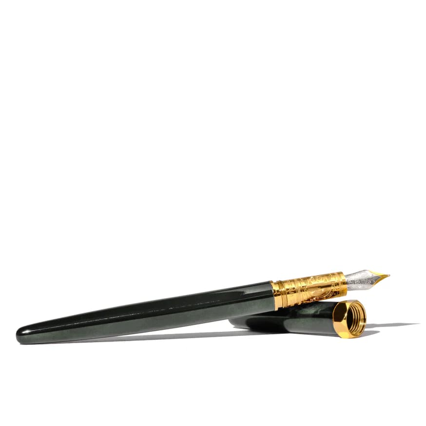 Bijou Fountain Pen - Echoes of Eaton - Medium - Fountain Pen