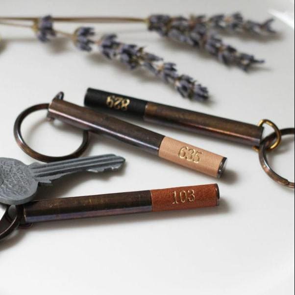 BRASS ROOM NO. KEY-HOLDER RUST BE635 - Key Holder
