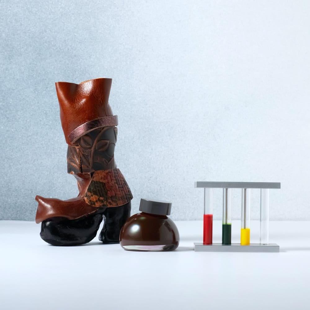 Colour specimen - K’s boots - Ink