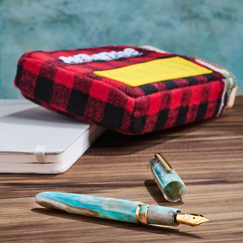 Esterbrook Seasonal Diamondcast Oversized Estie - Avalanche