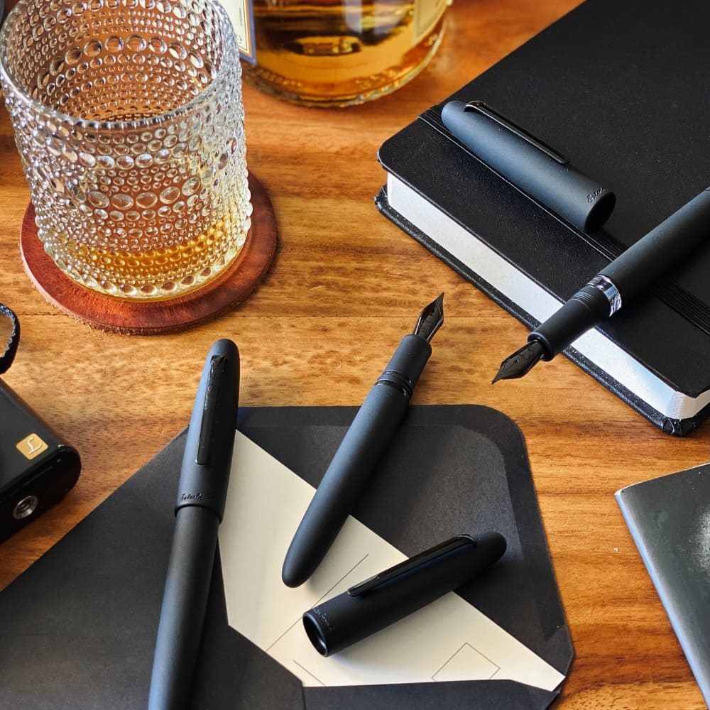 Estie Fountain Pen With Push Piston Raven Black Matte