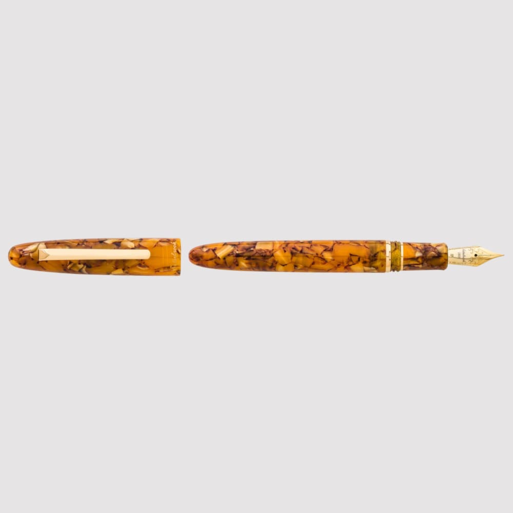 Estie honeycomb - gold trim fountain pen - EFF - Fountain