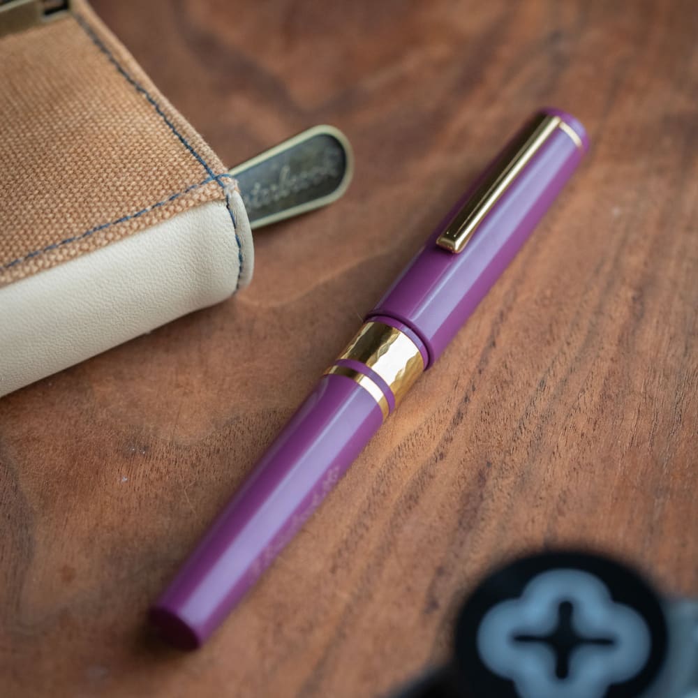 Model J Blackberry Ebonite with Gold trim - Broad - FOUTAIN