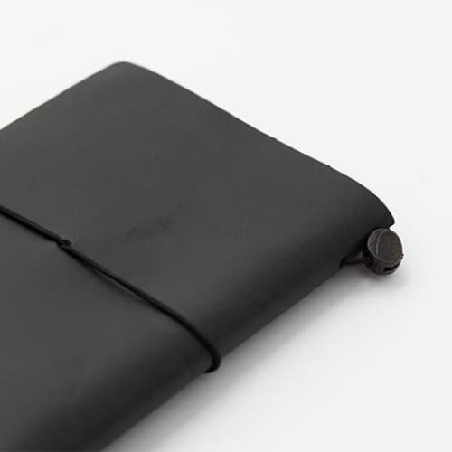 TRAVELER’S notebook cover Black in Leather - Passport Size -