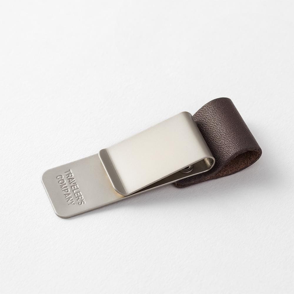 TRAVELER’S notebook Penholder Brown 016 - Pen Holder